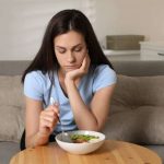 eating-disorders-no-background:-uncover-hidden-struggles